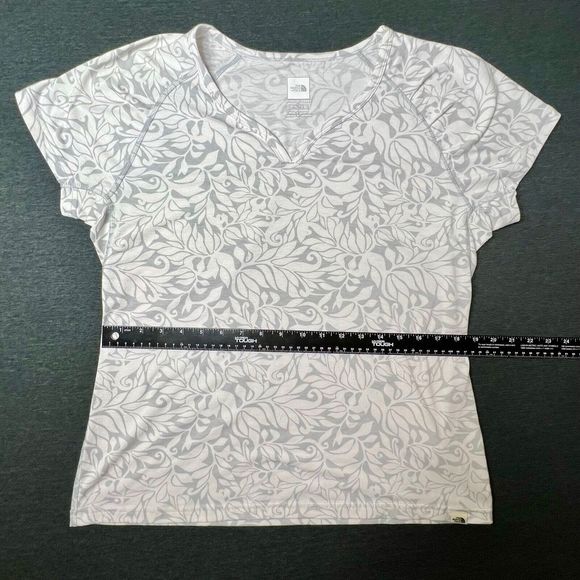 The North Face Fitted Tee White Floral T Shirt Short Sleeve V Neck Sz XL - Picture 10 of 12